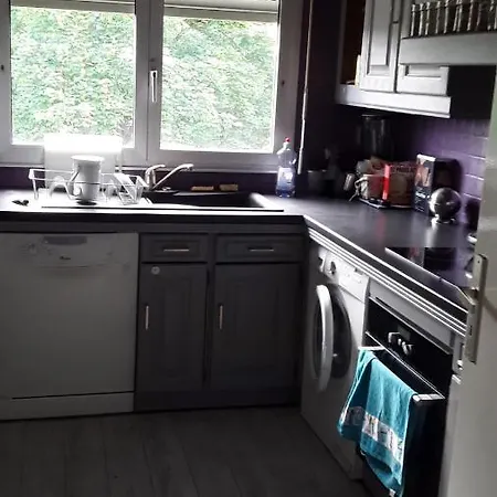 Quarto em Acomodações Particulares Dans Calme *